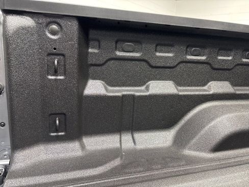 New 2025 Chevrolet Colorado Z71 w/ Z71 Convenience Package 2 image 37