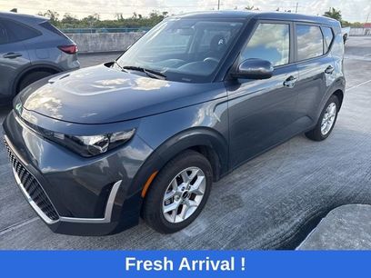 Used 2024 Kia Soul LX w/ Option Group 015