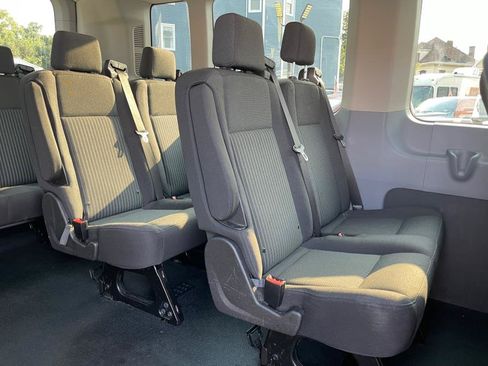 Used 2018 Ford Transit 350 XLT RWD image 13