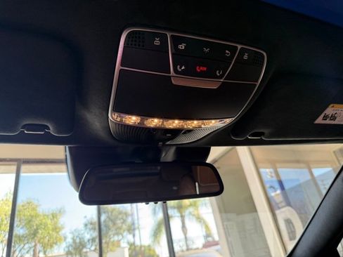 Used 2015 Mercedes-Benz S 550 4MATIC image 21