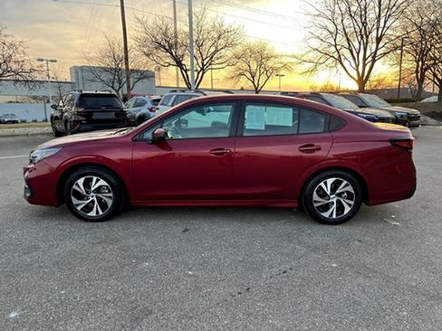 Used 2025 Subaru Legacy Premium AWD/4WD image 4