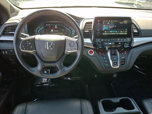 Certified 2024 Honda Odyssey Sport image 10