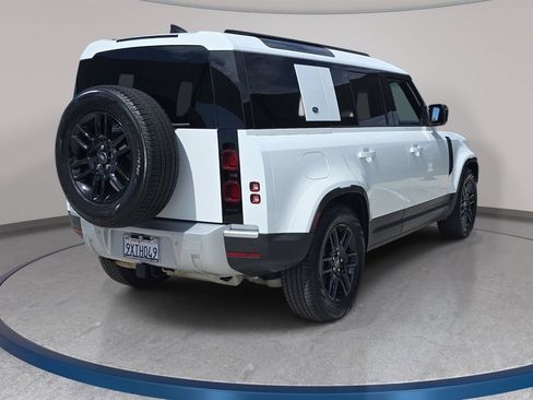 Used 2024 Land Rover Defender 110 S AWD/4WD image 5