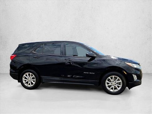 Certified 2019 Chevrolet Equinox LS FWD image 9