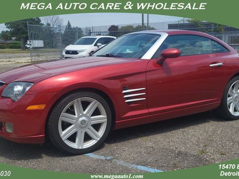 Used 2004 Chrysler Crossfire Coupe RWD image 1