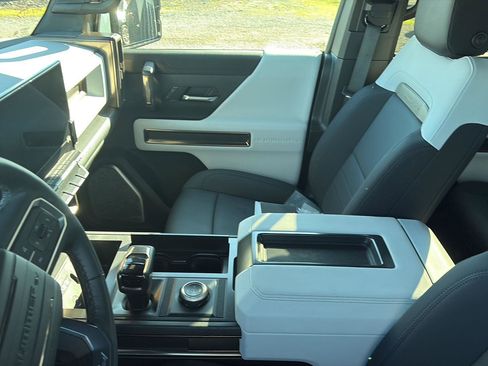 Used 2024 GMC Hummer EV 3X w/ Battery Pack, 24 Module Pack AWD/4WD image 13
