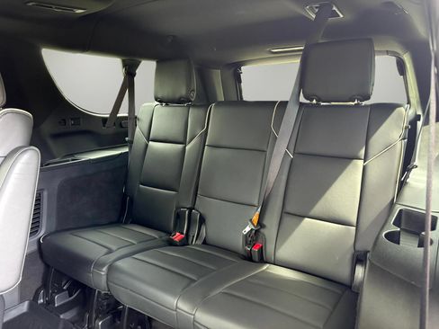 Certified 2024 Cadillac Escalade ESV Premium Luxury RWD image 15