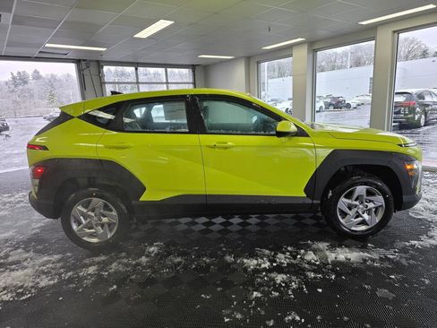 New 2026 Hyundai Kona SE AWD/4WD image 2