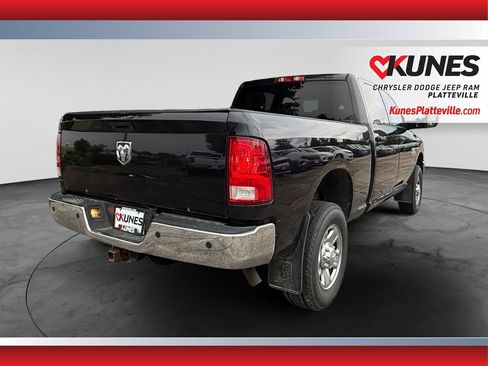 Used 2016 RAM 2500 Tradesman w/ Chrome Appearance Group AWD/4WD image 8