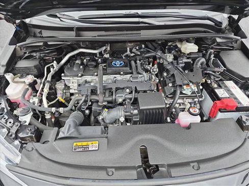 Used 2024 Toyota Corolla SE w/ SE Package FWD image 25
