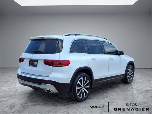 Used 2023 Mercedes-Benz GLB 250 image 7