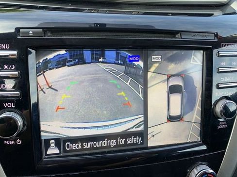 Used 2018 Nissan Murano Platinum w/ Cargo Package AWD/4WD image 22