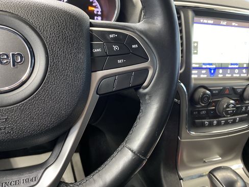 Certified 2018 Jeep Grand Cherokee Limited image 15