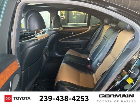 Used 2012 Lexus LS 460 w/ Sport Pkg image 19