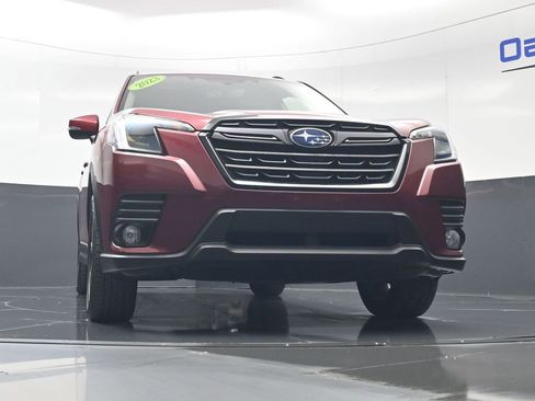 Used 2023 Subaru Forester Limited AWD/4WD image 42