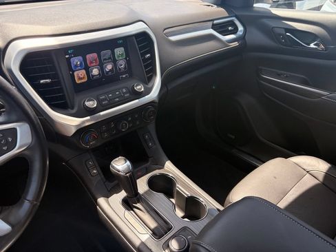 Used 2019 GMC Acadia SLT FWD image 19