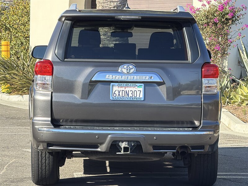 Used 2012 Toyota 4Runner SR5 w/ Convenience Pkg AWD/4WD image 5