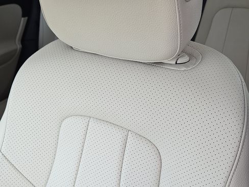 Certified 2022 Mercedes-Benz GLB 250 image 14