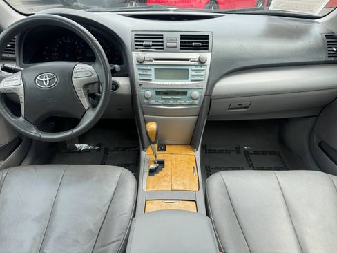 Used 2007 Toyota Camry XLE FWD image 28