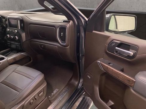 Used 2021 GMC Sierra 1500 Denali w/ Denali Ultimate Package AWD/4WD image 21