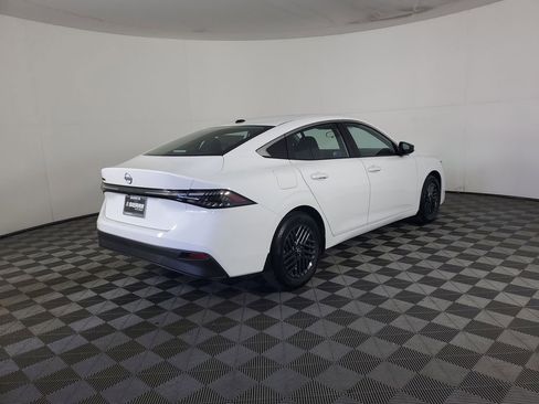 New 2026 Nissan Sentra SV w/ Floor Mat Package image 4