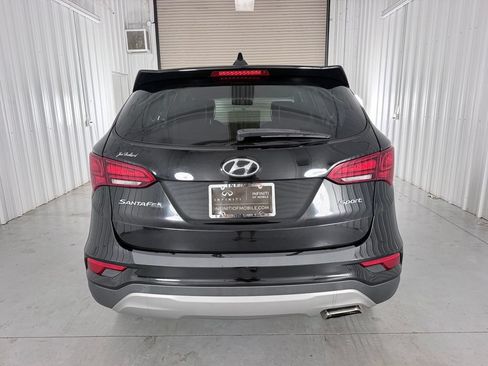 Used 2017 Hyundai Santa Fe Sport FWD image 6