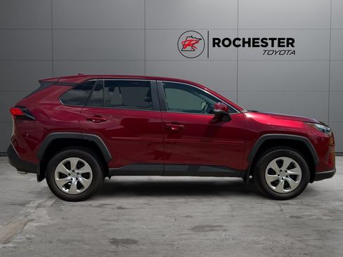 Certified 2023 Toyota RAV4 LE AWD/4WD image 6