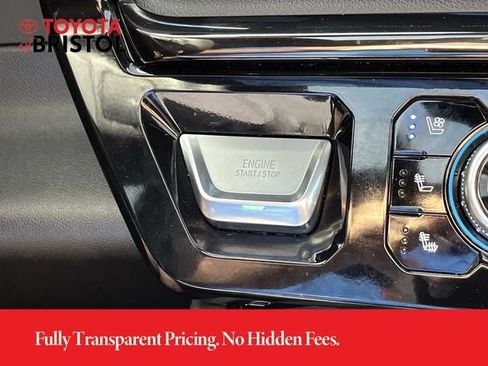 Used 2024 GMC Sierra 2500 AT4 w/ AT4 Premium Plus Package AWD/4WD image 35
