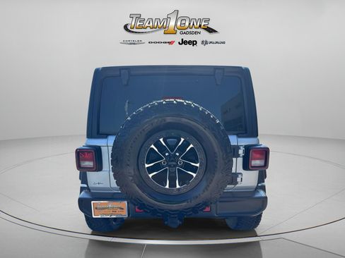 Used 2024 Jeep Wrangler Unlimited Sport AWD/4WD image 7