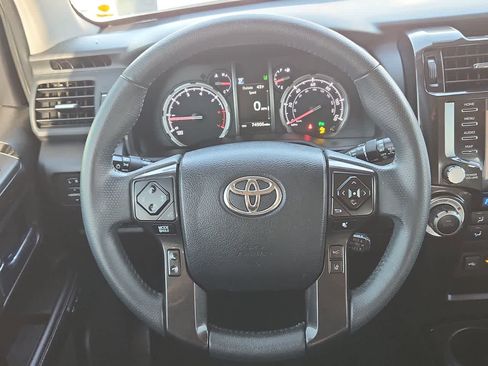 Used 2021 Toyota 4Runner Nightshade image 19