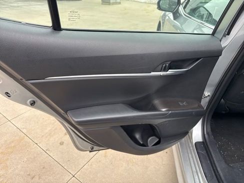 Used 2023 Toyota Camry SE image 26