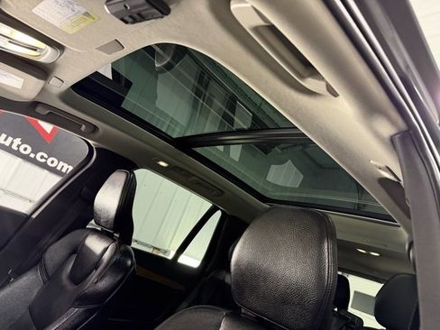 Used 2023 Volvo XC90 B5 Plus image 20