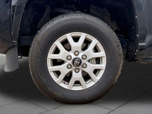 Used 2025 Toyota Tacoma SR RWD image 11