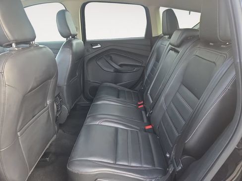 Used 2019 Ford Escape Titanium AWD/4WD image 14