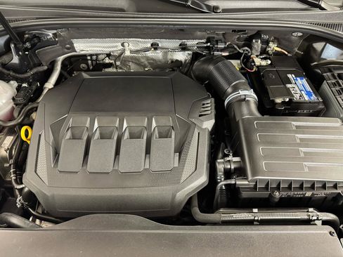 Used 2021 Audi Q3 2.0T Premium w/ Convenience Package image 9