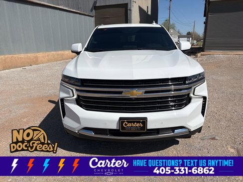 Used 2022 Chevrolet Tahoe LT w/ Luxury Package AWD/4WD image 3