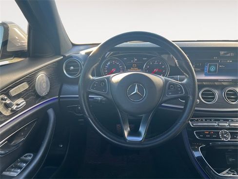 Used 2017 Mercedes-Benz E 300 4MATIC image 12