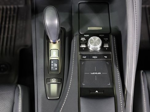 Used 2022 Lexus LC 500 Convertible w/ Touring Package image 58