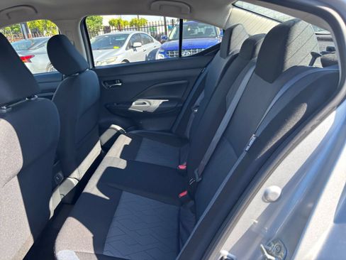 Used 2025 Nissan Versa SV FWD image 25