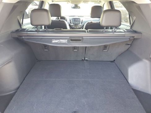 Used 2021 Chevrolet Equinox LT image 10