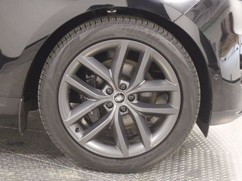 Certified 2025 Land Rover Range Rover Sport SE AWD/4WD image 14