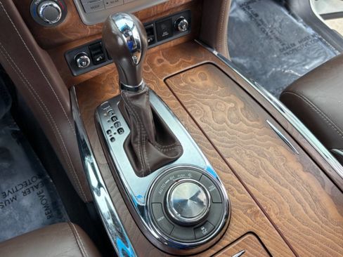 Used 2016 INFINITI QX80 Limited image 17