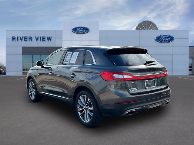 Used 2017 Lincoln MKX Reserve w/ Driver Assistance Package AWD/4WD image 5