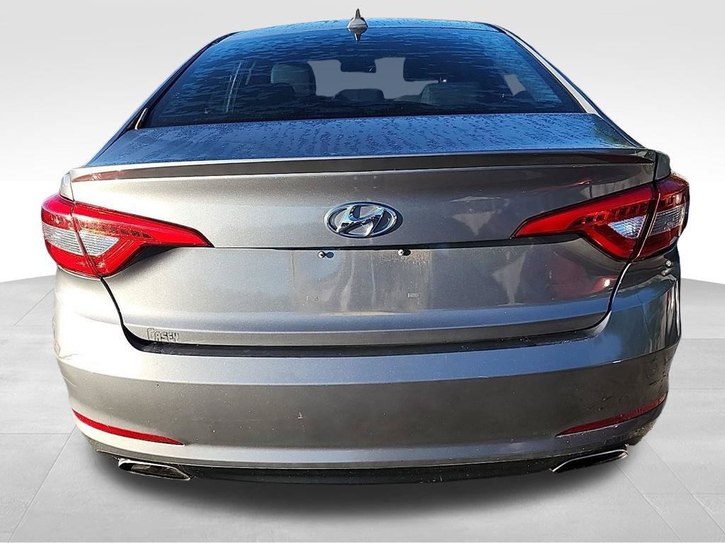 Used 2017 Hyundai Sonata Limited w/ Tech Package 03 FWD image 27
