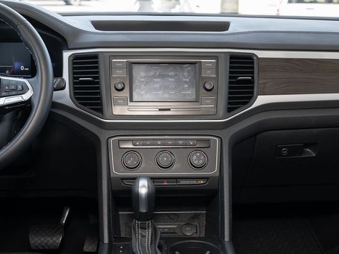 Used 2022 Volkswagen Atlas SE FWD image 30