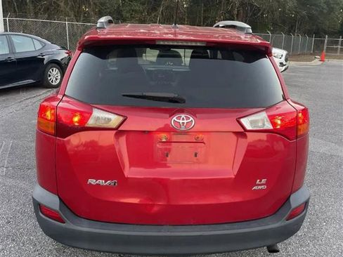 Used 2013 Toyota RAV4 LE image 7