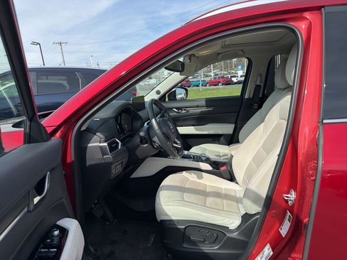 Used 2023 MAZDA CX-5 AWD 2.5 S w/ Premium Plus Pkg image 2