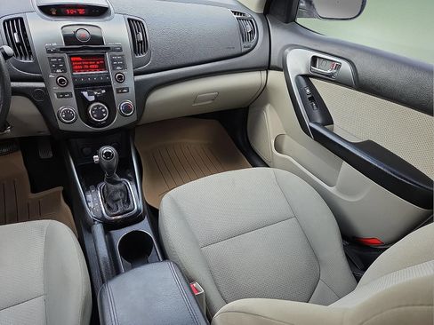 Used 2013 Kia Forte EX FWD image 12