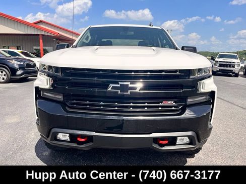 Used 2021 Chevrolet Silverado 1500 LT Trail Boss AWD/4WD image 2