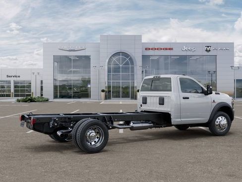 New 2026 RAM 5500 Tradesman image 4